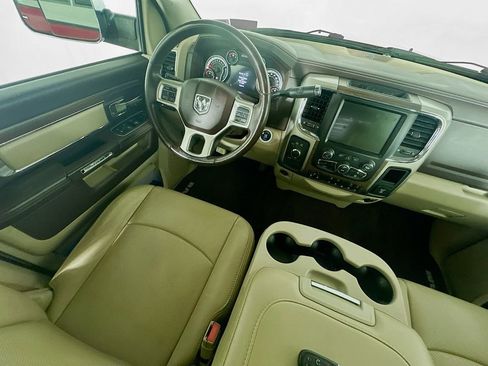 Used 2016 RAM 2500 Laramie image 9