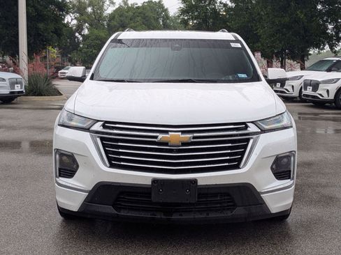 Used 2023 Chevrolet Traverse Premier FWD image 8