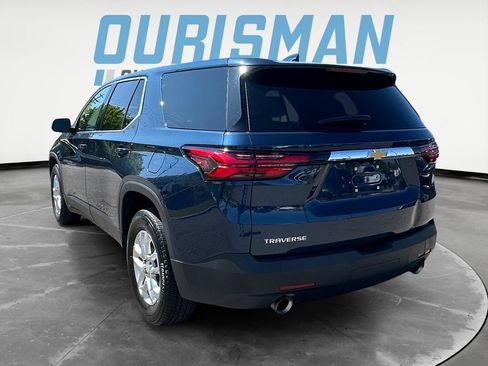 Used 2022 Chevrolet Traverse LS FWD image 4