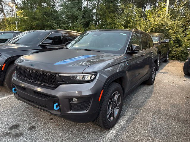 Used 2023 Jeep Grand Cherokee Trailhawk AWD/4WD image 18