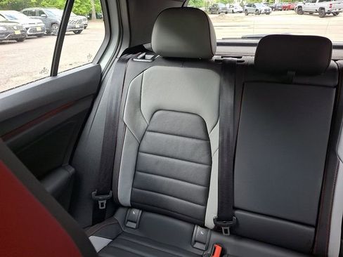 Used 2024 Volkswagen GTI SE FWD image 18