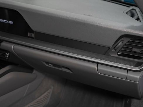 Used 2023 Porsche 911 Carrera w/ Sport Chrono Package image 30