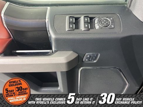 Used 2018 Ford F150 Platinum w/ Technology Package image 22