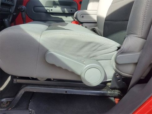 Used 2010 Jeep Wrangler Sport image 19