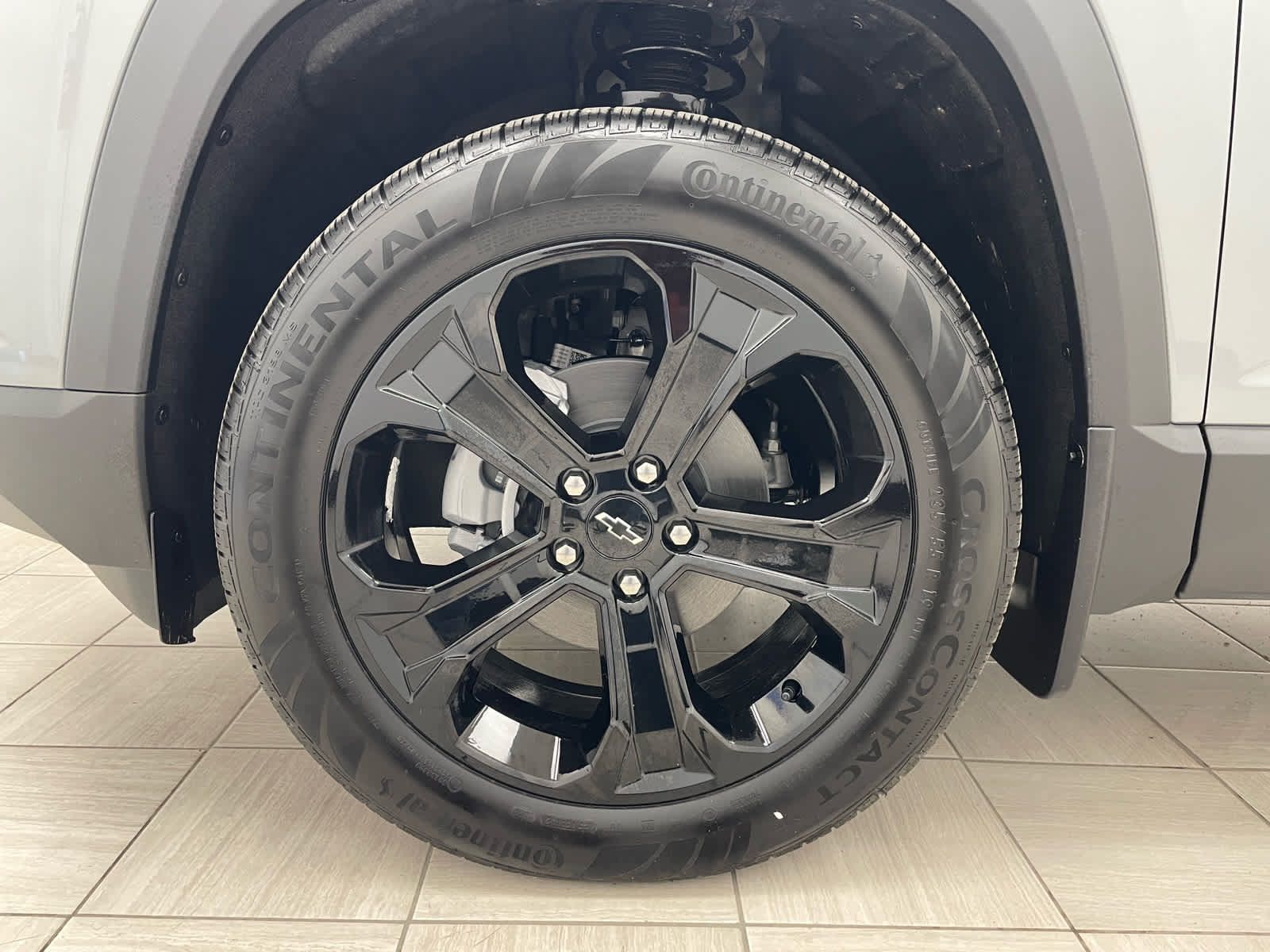 New 2027 Chevrolet Equinox LT w/ Convenience Package II AWD/4WD image 7