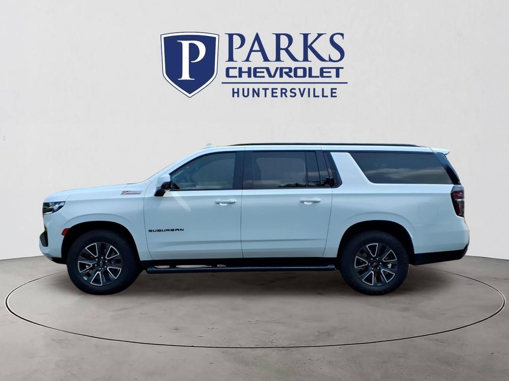 Certified 2023 Chevrolet Suburban Z71 w/ Luxury Package AWD/4WD image 29