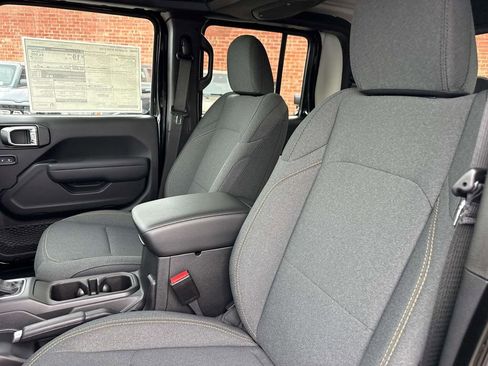 New 2026 Jeep Gladiator Sport image 24