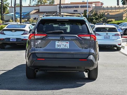 Used 2021 Toyota RAV4 XLE image 6