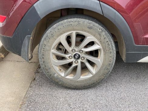 Used 2017 Hyundai Tucson SE Plus FWD image 8