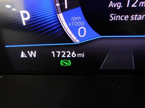 Used 2024 Volkswagen Tiguan SE image 36