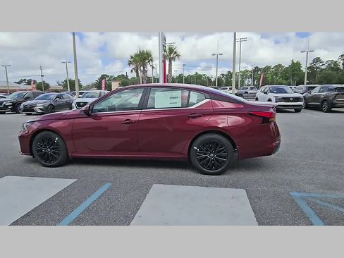 New 2026 Nissan Altima 2.5 SV FWD image 23