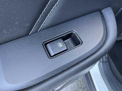 Used 2018 Subaru Outback 3.6R Limited image 41