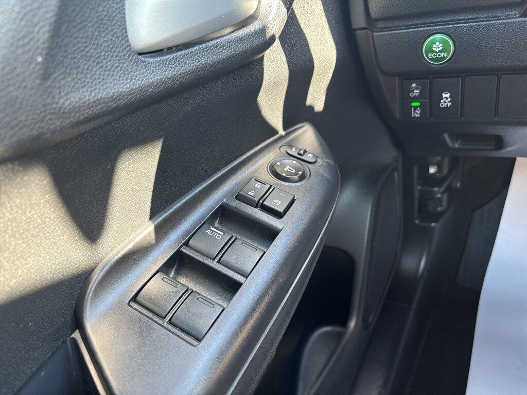 Used 2020 Honda Fit EX image 18