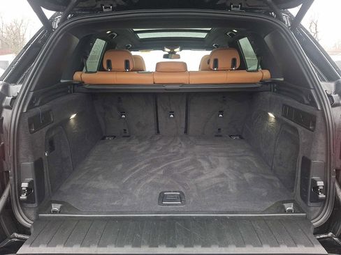 Used 2023 BMW X5 xDrive40i w/ Premium Package AWD/4WD image 28