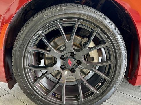 Used 2016 Dodge Charger R/T RWD image 19
