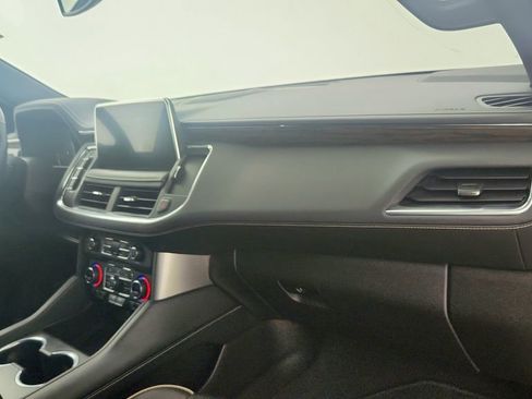 Certified 2021 Chevrolet Suburban Premier image 32