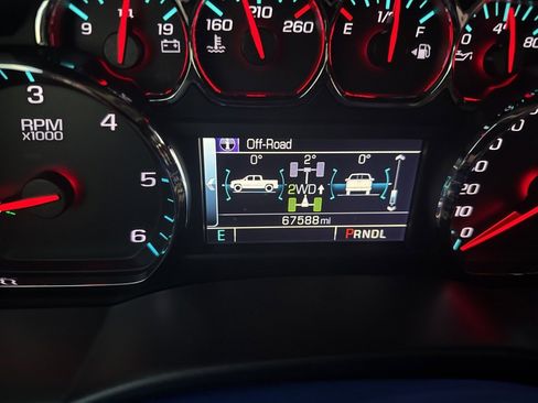 Used 2017 GMC Sierra 1500 SLT w/ Suspension Package, Off-Road image 1