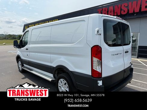 Used 2025 Ford Transit 250 Low Roof w/ Exterior Upgrade Package RWD image 3