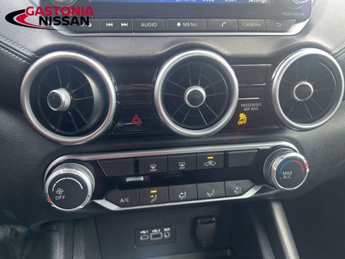 Used 2022 Nissan Sentra SV image 42