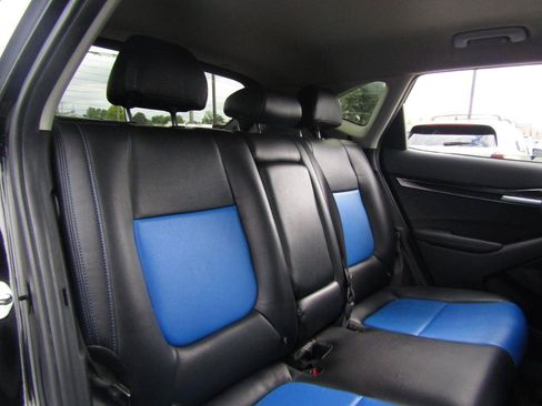 Used 2021 Kia Seltos S FWD image 21