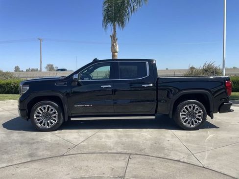 Used 2024 GMC Sierra 1500 Denali Ultimate AWD/4WD image 5