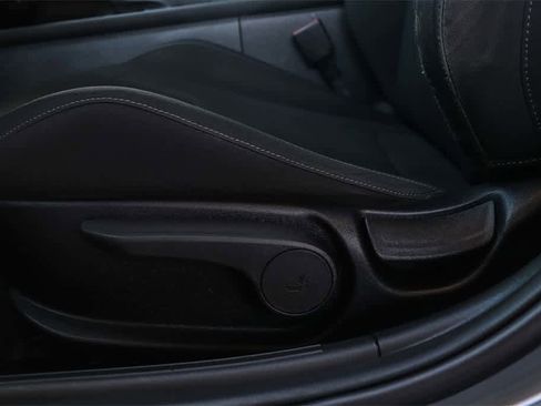 Used 2022 Hyundai Elantra SEL w/ Preferred Accessory Package image 21