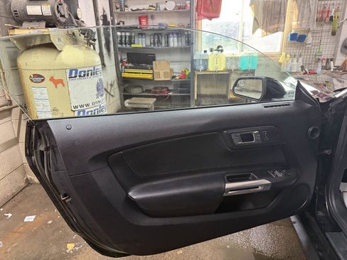 Used 2015 Ford Mustang Coupe w/ Equipment Group 051A image 33