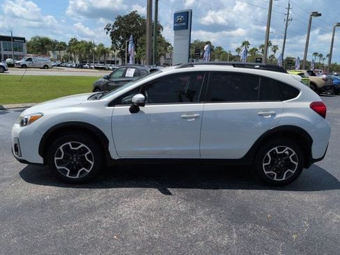 Used 2017 Subaru Crosstrek 2.0i Limited w/ Popular Package #1 AWD/4WD image 7