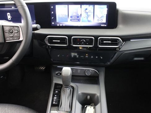 New 2026 Nissan Sentra SV image 20