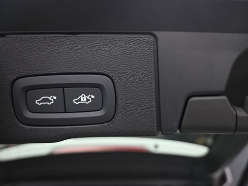 Used 2026 Volvo XC60 B5 Ultra w/ Protection Package Premier AWD/4WD image 24