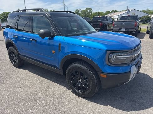 Used 2025 Ford Bronco Sport Badlands w/ Badlands Tech Package AWD/4WD image 3