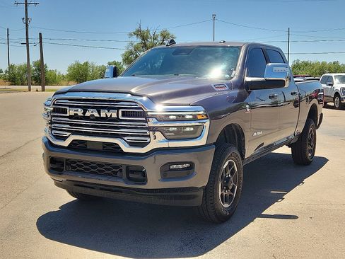 Used 2026 RAM 2500 Laramie AWD/4WD image 1