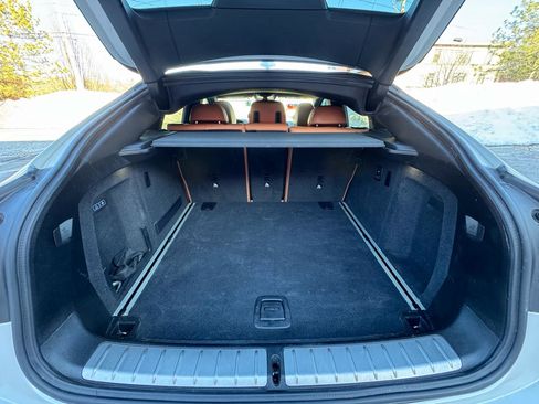 Used 2021 BMW X4 xDrive30i w/ Premium Package image 11