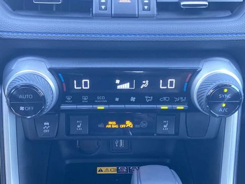 Certified 2025 Toyota RAV4 XSE AWD/4WD image 18