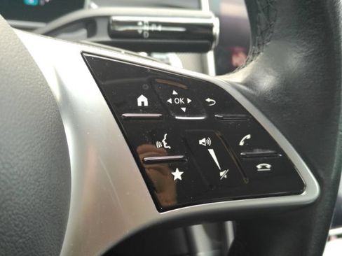 Used 2022 Mercedes-Benz C 300 Sedan image 40