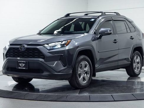 Used 2024 Toyota RAV4 XLE w/ Convenience Package AWD/4WD image 6