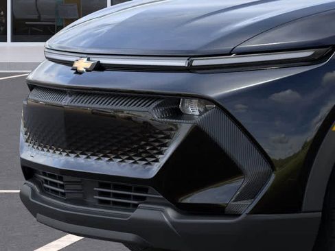 New 2026 Chevrolet Equinox EV LT AWD/4WD image 13