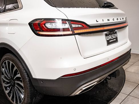 Used 2023 Lincoln Nautilus Black Label w/ Class II Trailer Tow Package AWD/4WD image 18