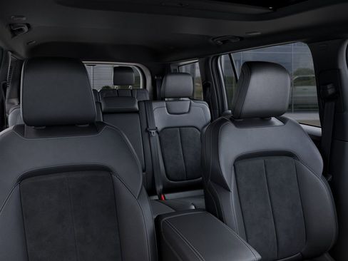 New 2026 Jeep Grand Cherokee L 4WD image 26