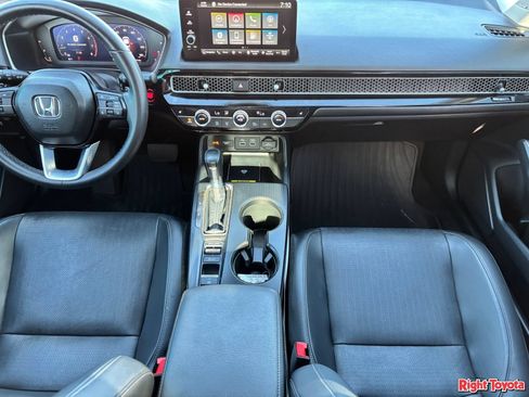 Used 2024 Honda Civic Touring image 17