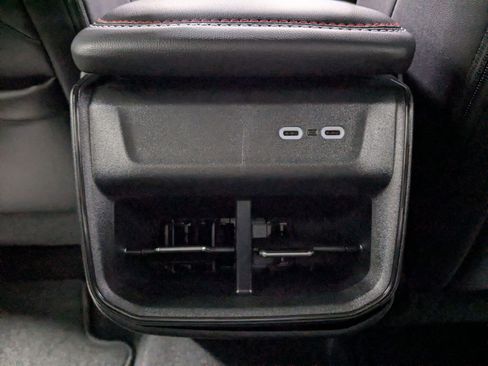 New 2026 Dodge Charger Scat Pack w/ Blacktop Package AWD/4WD image 19