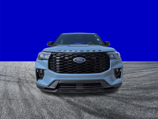 New 2026 Ford Explorer ST-Line w/ Premium Package RWD image 8