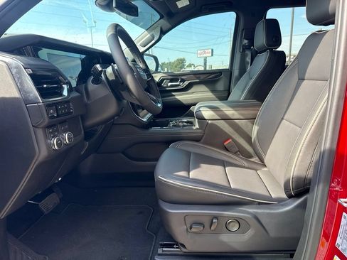 Used 2026 GMC Yukon Elevation AWD/4WD image 24