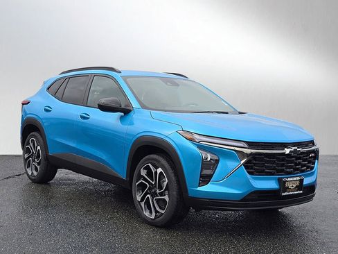 New 2026 Chevrolet Trax RS image 1