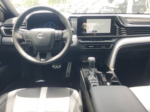 Certified 2026 Toyota Camry SE FWD image 10