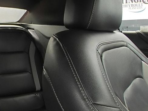 Used 2017 Chevrolet Camaro LT RWD image 11
