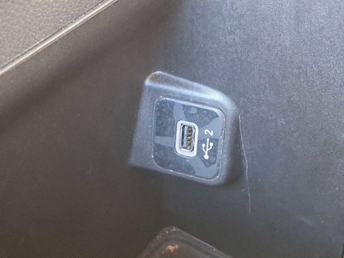 Used 2022 Jeep Wrangler Unlimited Sport image 25