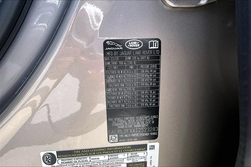 New 2026 Land Rover Discovery Dynamic SE AWD/4WD image 8