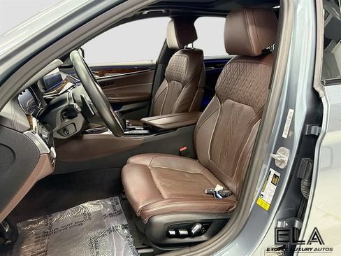 Used 2018 BMW 540i RWD image 21
