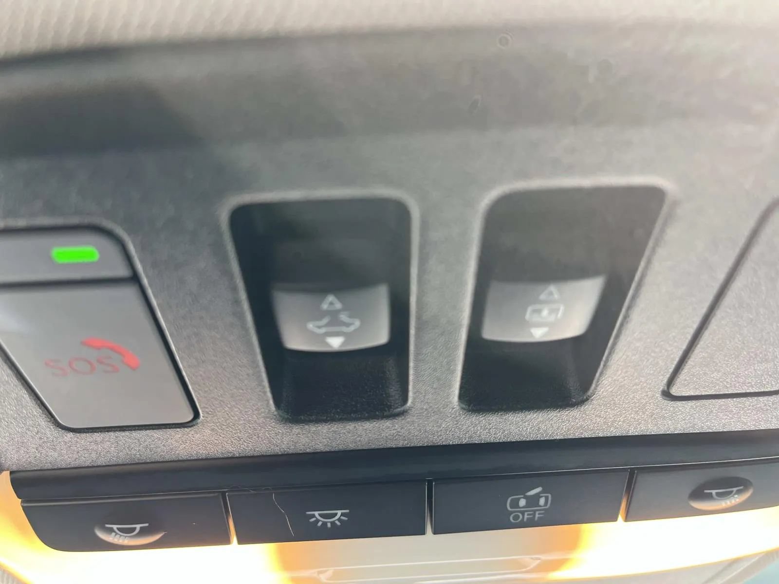 Used 2021 Nissan Rogue Platinum FWD image 18